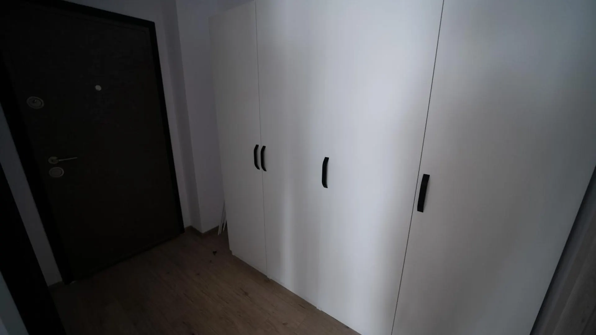 Garsoniera Turquoise Rezidential Moghioros Park Apartment Bucharest