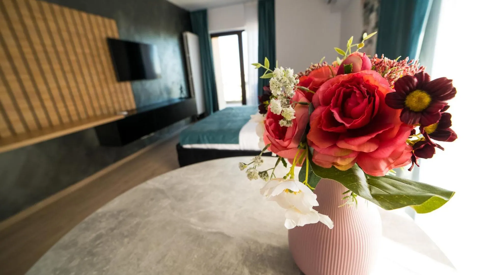 Garsoniera Turquoise Rezidential Moghioros Park Apartment Bucharest 0*,